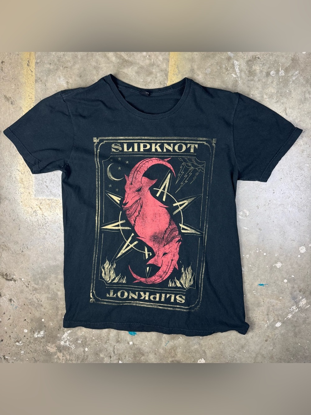 Slipknot T-Shirt Size Medium Nu Metal Grunge Alternative Band Tee Tour Merch